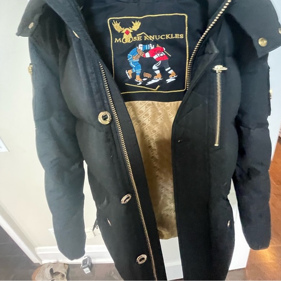 Gold moose knuckle Parka !!! - Picture 5 of 9